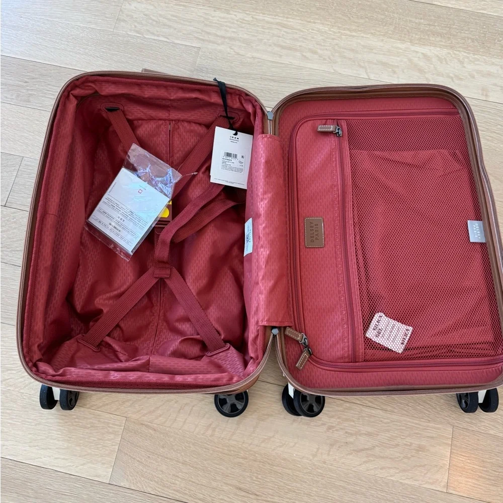 NWT Limited Edition Delsey Paris Chatelet 2.0 Air Brown and White Carry On - Picture 6 of 16
